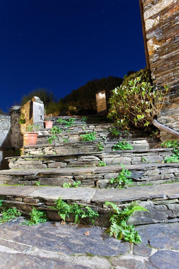 A Casoa Affittacamere Santa Eulalia de Oscos Esterno foto